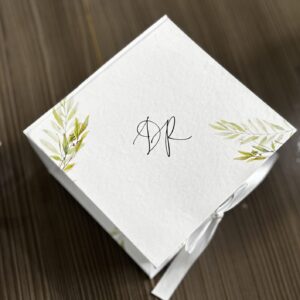 Caixa Cartonada Personalizada para Padrinhos - 12x12x8,5 P