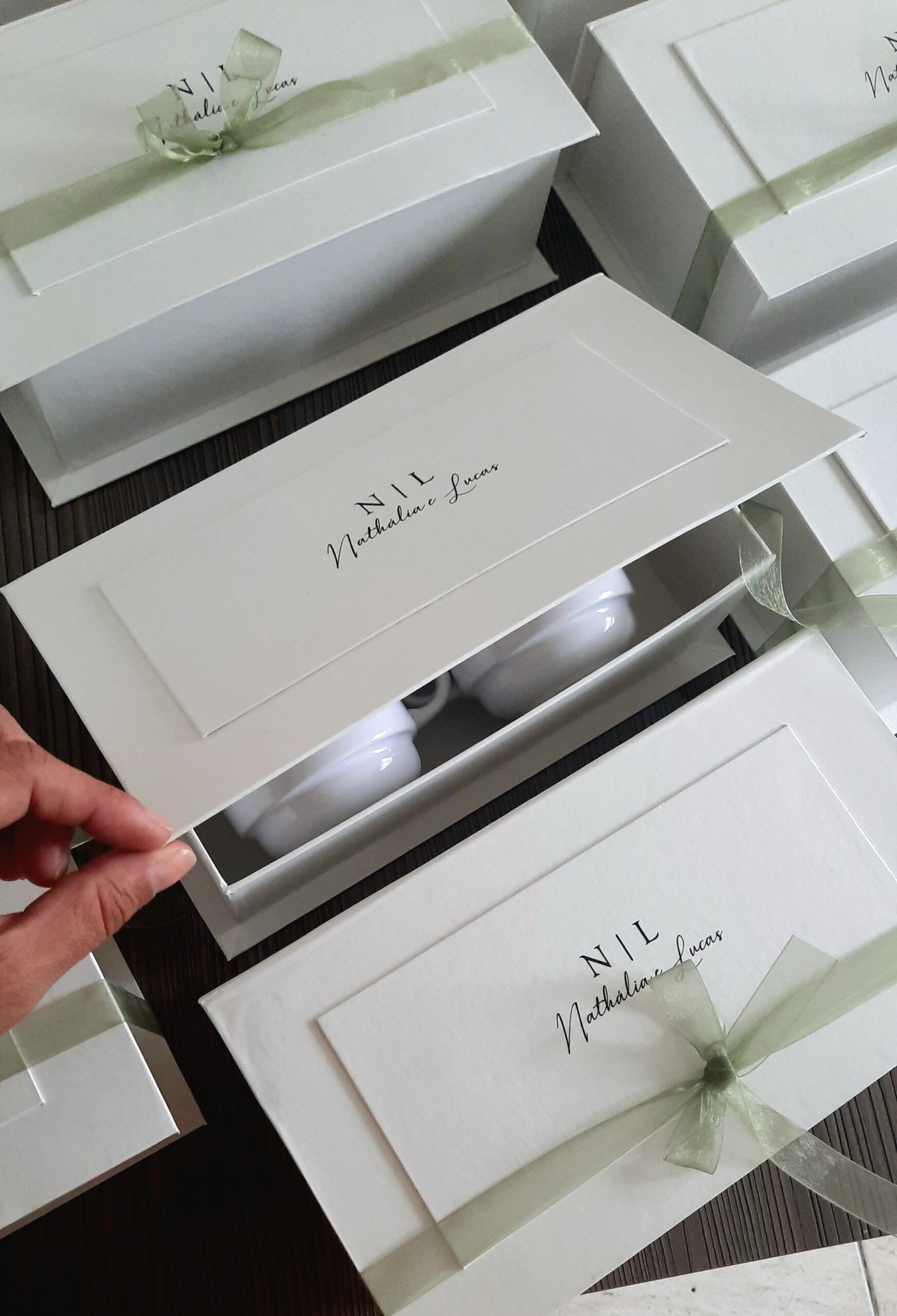 Caixa Personalizada com Divisórias e 2 Xicaras - Imagem 2