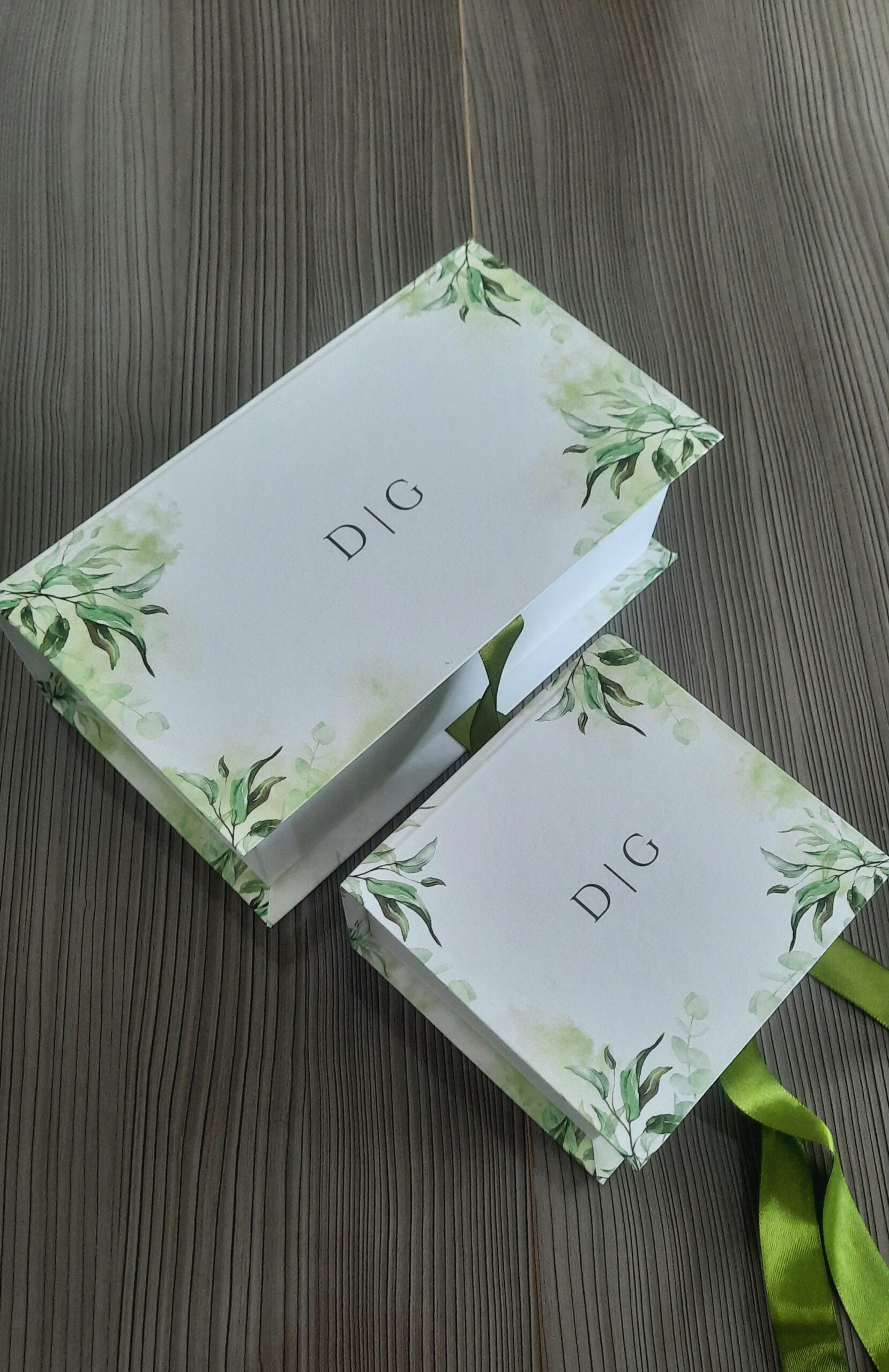 Caixa Cartonada Personalizada P - Verde oliva - Imagem 4