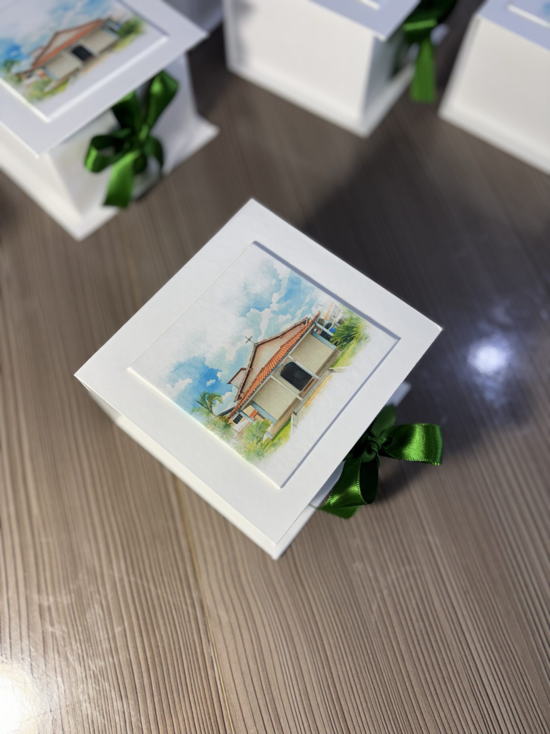 Caixa Cartonada Personalizada P com aquarela