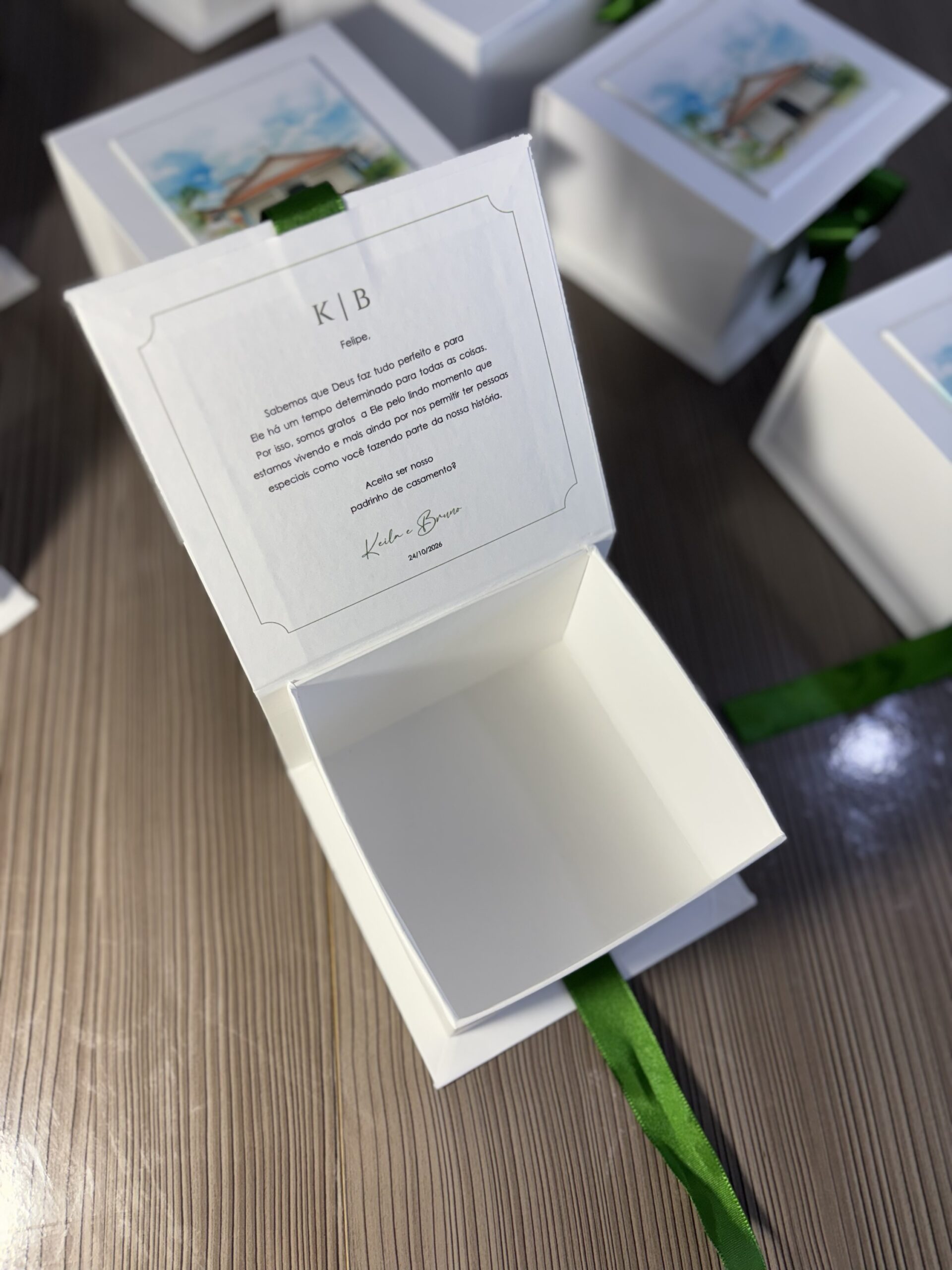 Caixa Cartonada Personalizada P com aquarela - Imagem 2