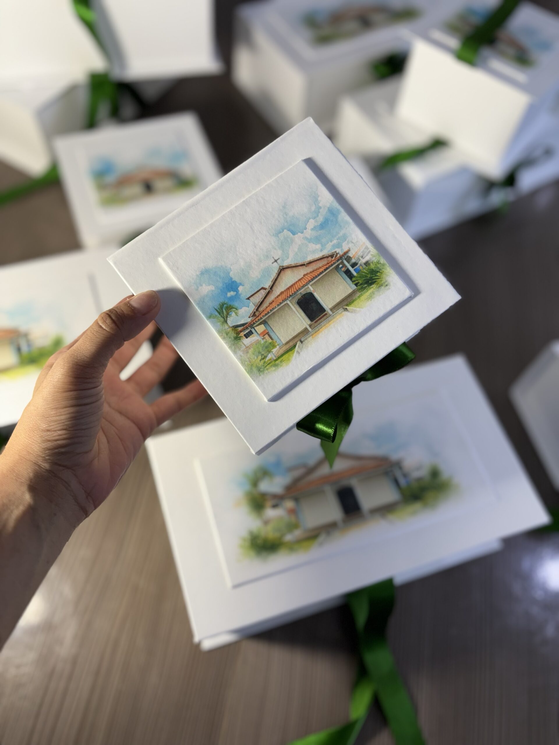 Caixa Cartonada Personalizada P com aquarela - Imagem 4