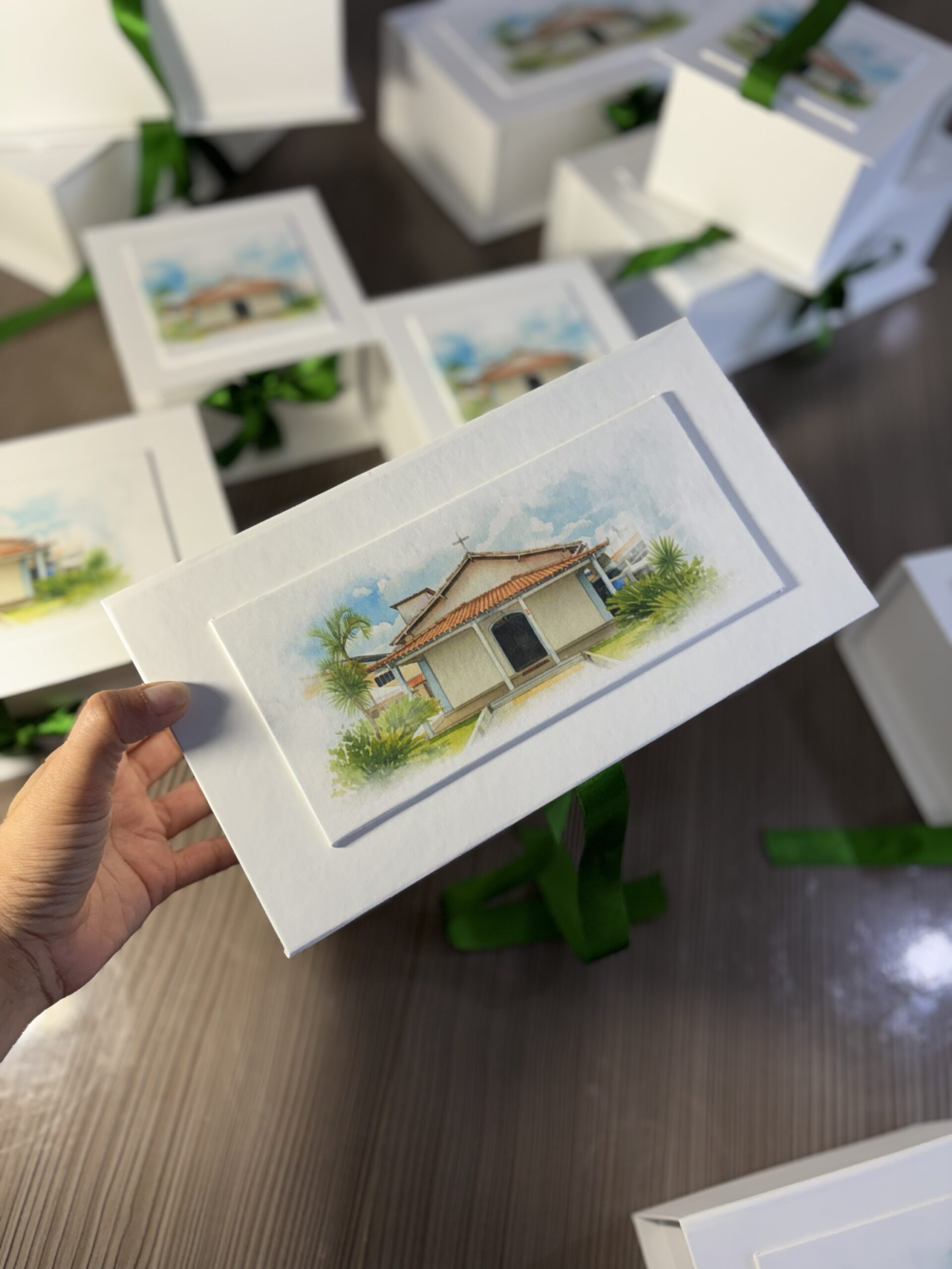 Caixa cartonada Personalizada M com aquarela - Imagem 4